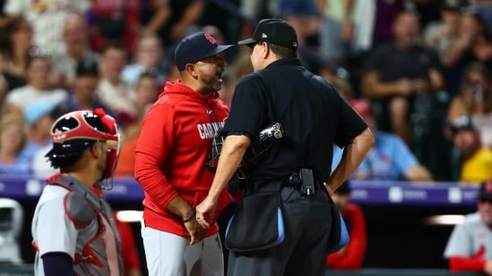 Doug Eddings approached Hancel Rincon before Saturday's game and apologized for what had happened the previous night.