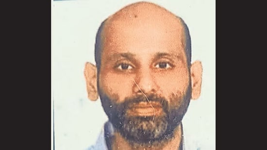 Law enforcement officers are conducting an investigation involving Hiten Bhagat and financial fraud.