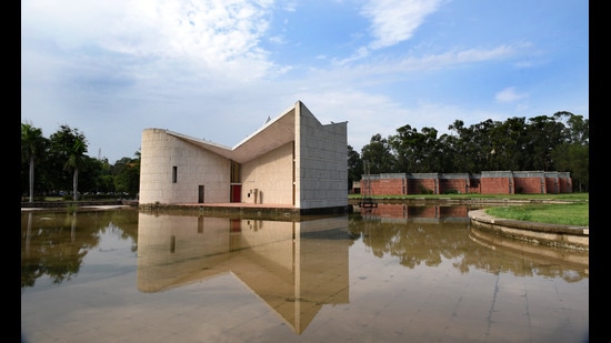 The elections come after a prolonged political and administrative standoff. After the previous Senate’s term ended in October 2024 without a fresh election schedule, a student-led agitation under the Panjab University Bachao Morcha broke out. (HT File)