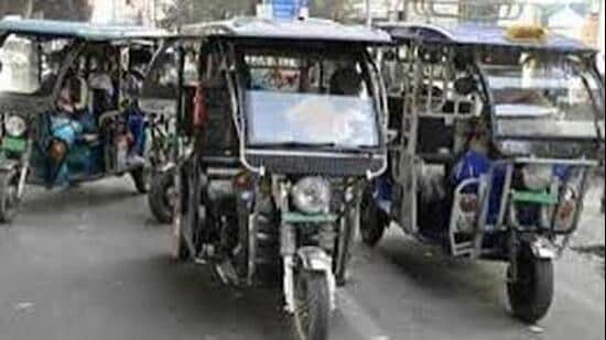 The transport department is considering suspending the registration of e-rickshaws that have remained without valid fitness certificates or insurance for a prolonged period. (File)