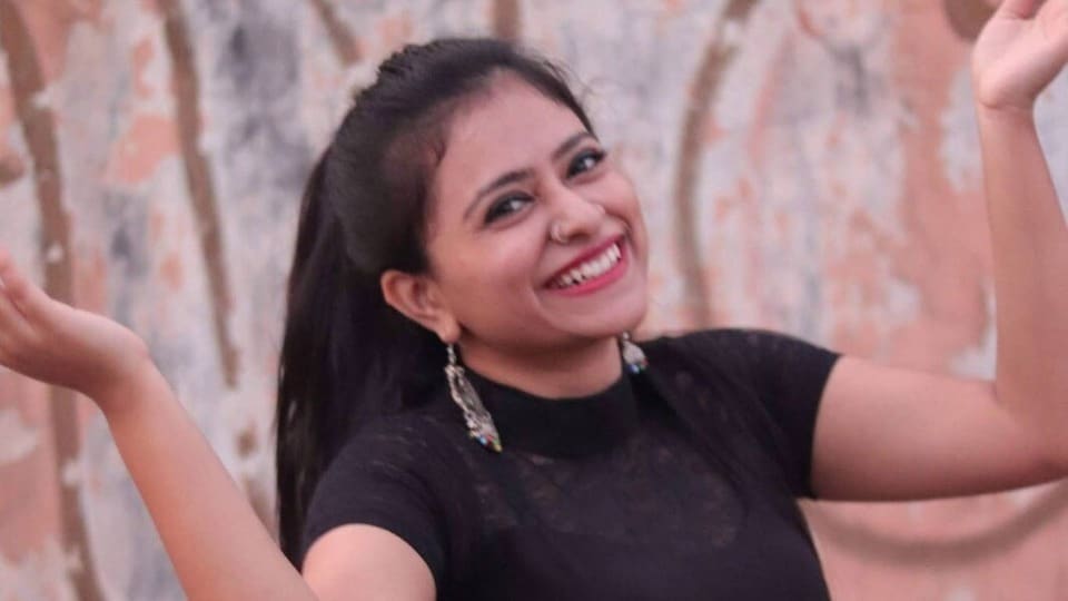 ২০১২ সালের অজানা কথা শেয়ার করলেন আয়েশা