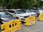 Mumbai, India - Sept. 7, 2026: Over speeding cars on Coastal Road , seized and kept at Vidhan Bhavan by Mumbai Police in Mumbai, India, on Monday, September 7, 2026. (Photo by Anshuman Poyrekar/Hindustan Times) (Anshuman Poyrekar/HT Photo)