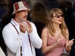 Taylor Swift and Travis Kelce joined a group for dinner at Ambassadors Clubhouse New York.