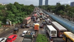 Maharashtra ASI’s kin blocks road, seeks arrest of cops named in suicide note