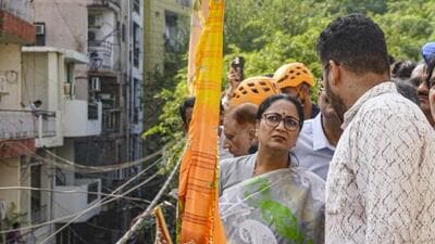 On Sunday, the Delhi government ordered a magisterial probe into the building collapse. (PTI photo)