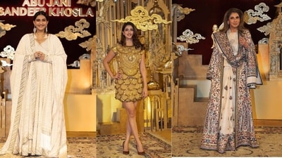 Here's a look at the best-dressed celebrities at Abu Jani and Sandeep Khosla 40th anniversary fashion show. (abujanisandeepkhosla/Instagram) Here's a look at the best-dressed celebrities at Abu Jani and Sandeep Khosla 40th anniversary fashion show. (abujanisandeepkhosla/Instagram)