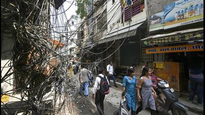 The collapse on September 6 claimed 7 lives, including 5 DU students. (Sanchit Khanna/HT Photo) The collapse on September 6 claimed 7 lives, including 5 DU students. (Sanchit Khanna/HT Photo)