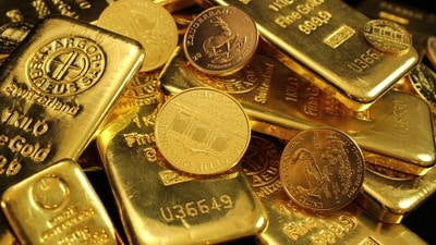 Gold Price today: తగ్గిన బంగారం, వెండి ధరలు Gold Price today: తగ్గిన బంగారం, వెండి ధరలు