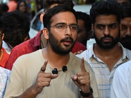 নিট-দুর্নীতির প্রতিবাদ থেকে শুরু করে একাধিক ইস্যুতে আন্দোলনের পর এবার বাঁকুড়ায় ফের পথে নামতে চলেছে ‘ককরোচ জনতা পার্টি’ বা সিজেপি।
