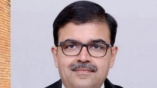 Centre's decision to appoint Justice Ashwani Kumar Mishra as Punjab and Haryana HC chief justice without waiting for Punjab government's views, triggering Centre-state row.(HT_PRINT)