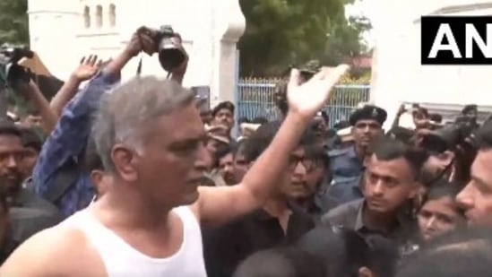 ఎమ్మెల్యే హరీశ్ రావ్