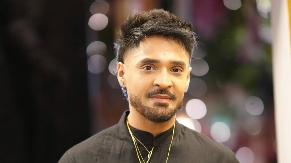 'আমরা ভীষণ খারাপ সময়ের মধ্যে দিয়ে যাচ্ছি', কী হল গৌরবের?