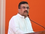 West Bengal chief minister Suvendu Adhikari told the meeting that the pilot made repeated attempts to land. 