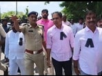 కాలినడకన వెళ్తున్న కేటీఆర్, ఇతర ప్రజాప్రతినిధులు