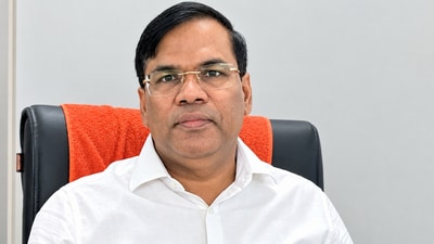 Diwakar, in his judgment, said he would prefer death to being known as a coward judge. (LH_Print)