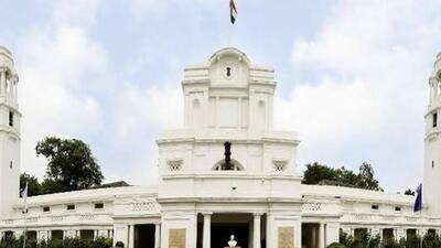 According to people aware of the development, assembly speaker Vijender Gupta received the email. (Image sourced from DD)