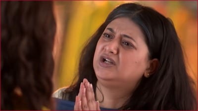 স্টার জলসার এই ধারাবাহিকে এন্ট্রি অনামিকার।
