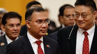 গ্যাস সংকটে ভুগছে বাংলাদেশ। (ফাইল ছবি, সৌজন্যে এপি) গ্যাস সংকটে ভুগছে বাংলাদেশ। (ফাইল ছবি, সৌজন্যে এপি)
