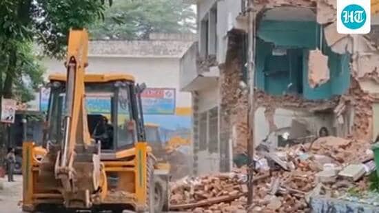 A year-long legal battle over collectorate land ended in demolition of a mosque claimed to be 150 years old, sparking political backlash and a fresh dispute over an ancient well found beneath. (Source)