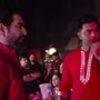 একই ঠোঙা থেকে ঝালমুড়ি খেলেন দেব-জিৎ