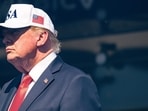 US President Donald Trump has given $45,000 holiday gifts to three senior aides. 