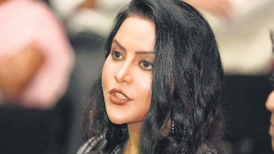 Amruta's remarks come days after the VHP announced that Muslims would not be allowed to participate in garba and dandiya events across the state during Navratri.