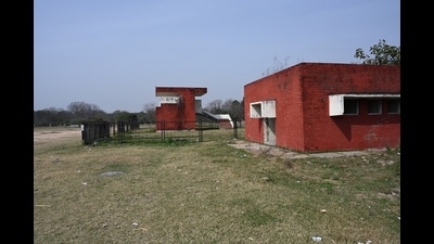 Even the recent week-long farmers’ protest was halted on the road leading into Chandigarh from Jagatpura Village in Mohali. (HT File) Even the recent week-long farmers’ protest was halted on the road leading into Chandigarh from Jagatpura Village in Mohali. (HT File)