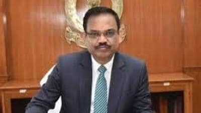 Punjab chief secretary KAP Sinha assured the employees on Wednesday that no punitive action will be taken against them for striking work. Punjab chief secretary KAP Sinha assured the employees on Wednesday that no punitive action will be taken against them for striking work.