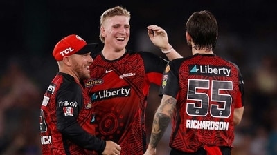 Melbourne Renegades in action. (X Images) Melbourne Renegades in action. (X Images)
