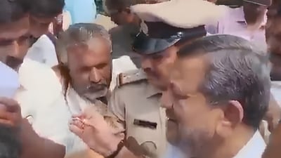 "When we asked Harish Anna, he said ask the minister,” the farmers reportedly told the minister. (X/ @ocjain4) "When we asked Harish Anna, he said ask the minister,” the farmers reportedly told the minister. (X/ @ocjain4)