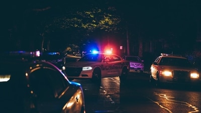 The suspect remains at large after a shooting in the Highland Park area of Los Angeles. Image for representational purposes. (Unsplash) The suspect remains at large after a shooting in the Highland Park area of Los Angeles. Image for representational purposes. (Unsplash)
