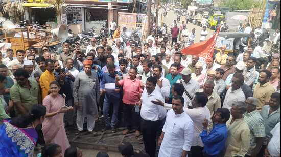 The administration has said efforts will be made to ensure that affected residents, shopkeepers and tenants are rehabilitated. (HT)