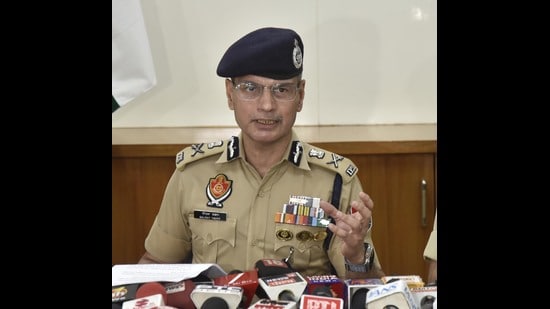 The petitioner stated that the UPSC panel has reportedly already been received by the state government and that a legal notice was sent on August 24 to the authorities concerned. But the government has not acted so far. (HT)