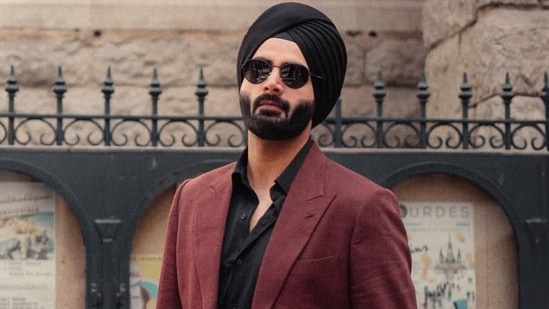 No superfoods, no strict diet: Sanjyot Keer's radically simple approach to health. (Instagram/ sanjyotkeer)