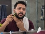 Review of Philips QP2724/10 OneBlade Trimmer