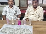 సచివాలయంలో ఏసీబీ సోదాలు - ఇద్దరు అరెస్ట్