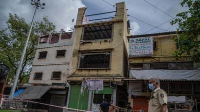 Closure notices were issued to 164 schools within the jurisdiction of the Brihanmumbai Municipal Corporation (BMC) after they were found operating without the required permission. (Pic for representation) Closure notices were issued to 164 schools within the jurisdiction of the Brihanmumbai Municipal Corporation (BMC) after they were found operating without the required permission. (Pic for representation)