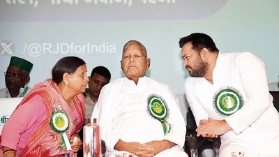 RJD chief Lalu Prasad (Centre), former Bihar CM Rabri Devi (L), Leader of Opposition and RJD leader Tejashwi Yadav (L). (HT file photo) RJD chief Lalu Prasad (Centre), former Bihar CM Rabri Devi (L), Leader of Opposition and RJD leader Tejashwi Yadav (L). (HT file photo)