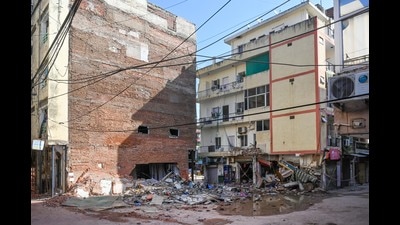 Shubham Tyagi has been absconding since the collapse on September 6 that killed seven people. (Vipin Kumar/Hindustan Times) Shubham Tyagi has been absconding since the collapse on September 6 that killed seven people. (Vipin Kumar/Hindustan Times)