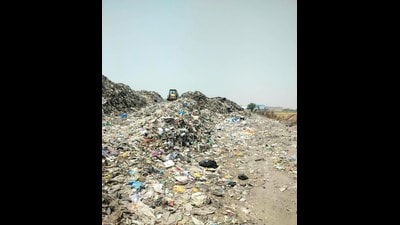 The petitioner has highlighted several alleged violations at Sangrur’s waste-disposal site, including the presence of large quantities of untreated legacy waste, defunct compost pits and municipal solid waste littering streets. (HT)