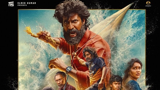 మండాడి రివ్యూ.. తమిళ ఎంట్రీలో విలన్గా తెలుగు హీరో సుహాస్ విశ్వరూపం.. పడవ రేసులతో సాగే మూవీ ఎలా ఉందంటే? (x)