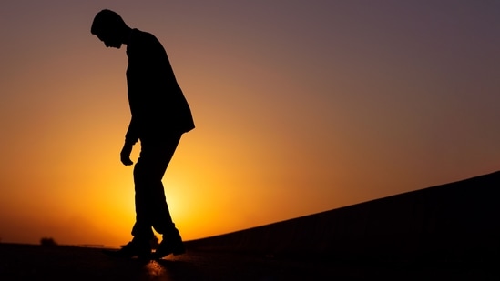 Signs someone may be struggling with suicidal thoughts.