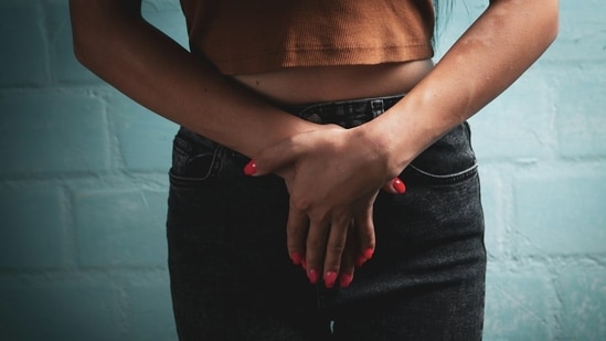 Why does vaginal pain happen with age? (Unsplash)