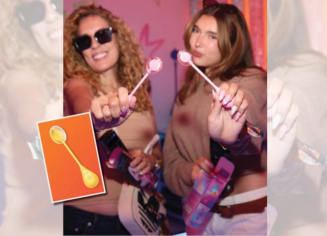 Lollipop Star musical pops use bone conduction to deliver vibrations to your skull. Lollipop Star musical pops use bone conduction to deliver vibrations to your skull.