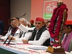 Akhilesh Yadav addressing a press conference in Lucknow.(HT photo)
