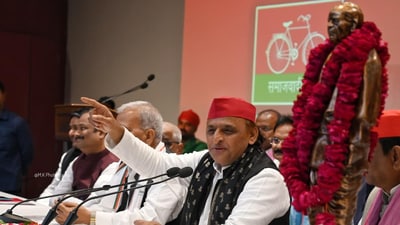 Akhilesh Yadav addressing a press conference in Lucknow. (HT photo) Akhilesh Yadav addressing a press conference in Lucknow. (HT photo)
