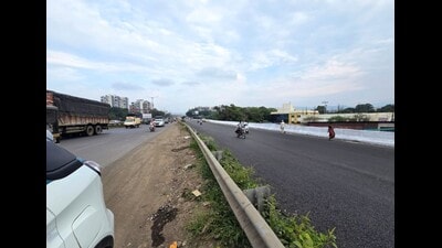 Residents insist that the opening should not be delayed any further. (HT)