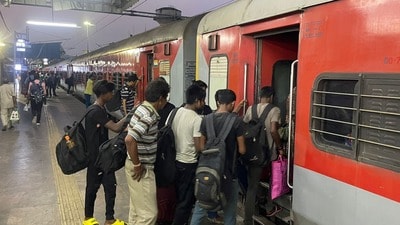 ప్రత్యేక రైళ్లు (image source @GMSRailway) ప్రత్యేక రైళ్లు (image source @GMSRailway)