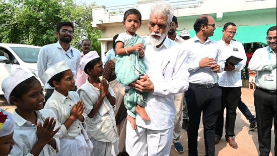 As part of Maharashtra school education department’s statewide “Chala Shalet Jauya” (Let’s go to school) campaign, school education minister Dada Bhuse visited schools in Gadchiroli and Nagpur (HT)