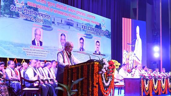 Prof Arvind A Natu addressing graduating students at IIIT-A on Saturday. (HT Photo)